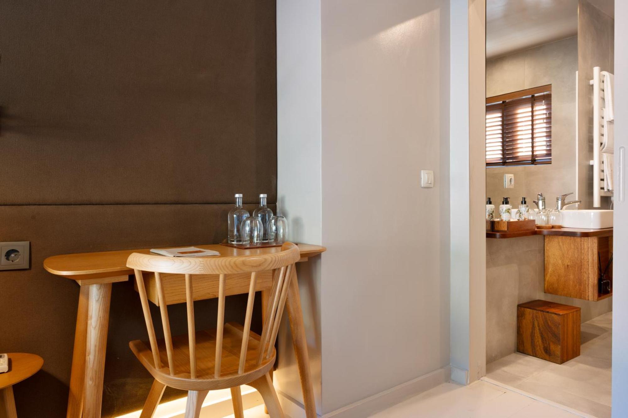 Dourwin - Riverside Suites - Adults Only ペニャフィエル 部屋 写真