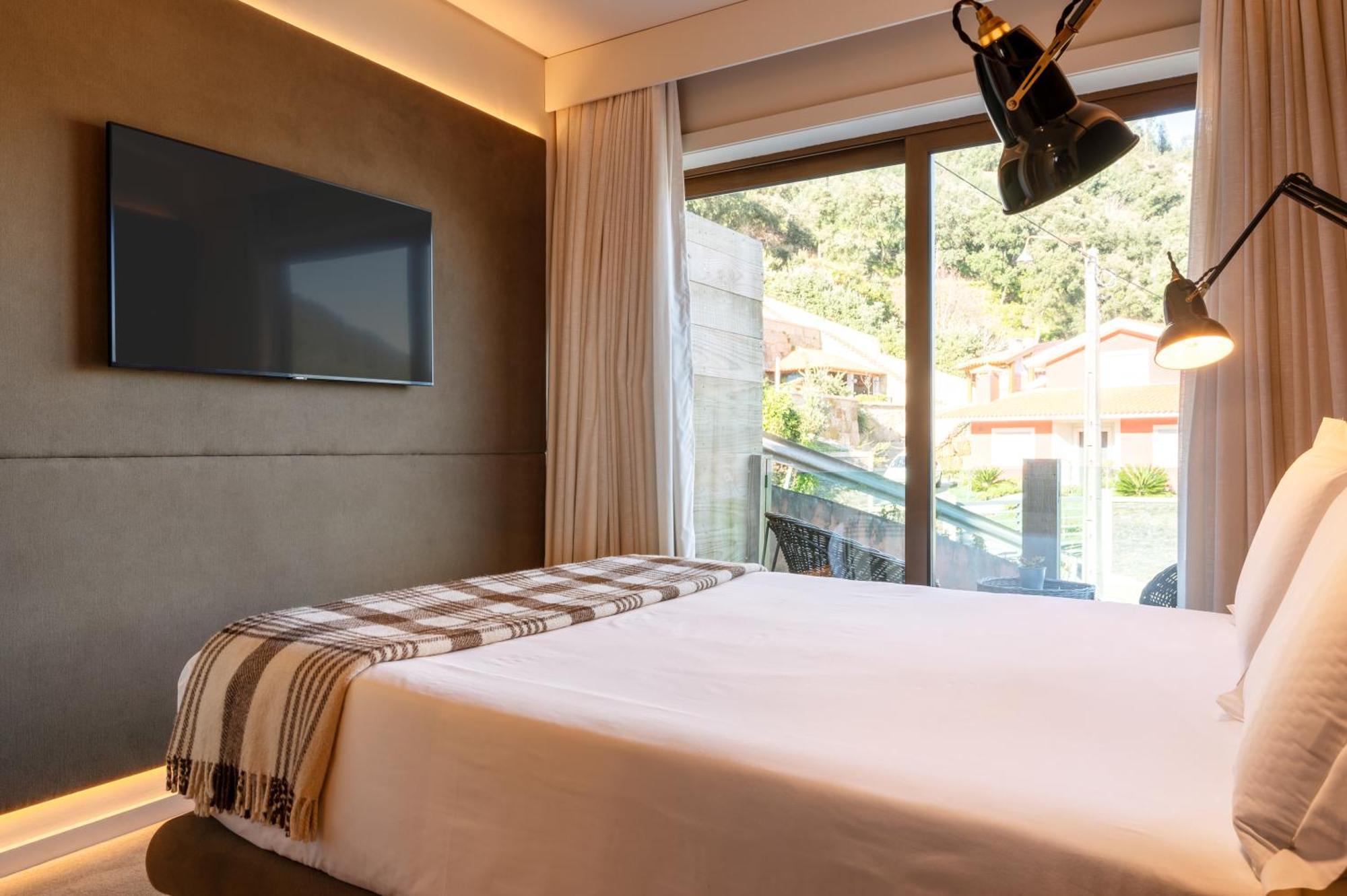 Dourwin - Riverside Suites - Adults Only ペニャフィエル 部屋 写真